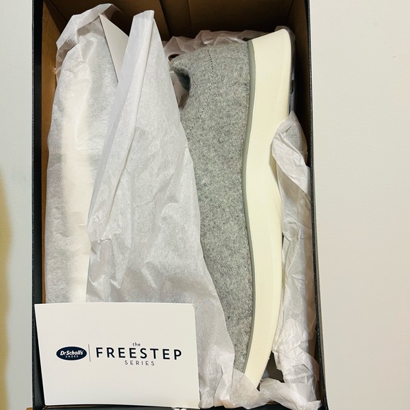 COPY - Dr Scholl’s Lt Gray Wool Blend Lace up Sneaker - Picture 1 of 9